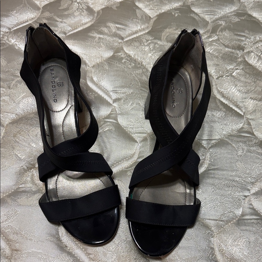 Bandolino Black Strappy Heels